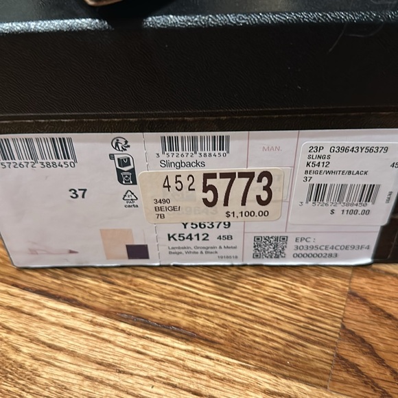 Authentic Chanel Slingbacks Quilted and Grosgrain Size 37 CC Logo - Picture 4 of 9